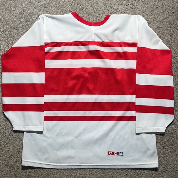 Detroit Redwings 91/92 NHL 75th Anniversary CCM Jersey - Picture 2 of 4